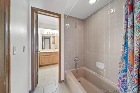 6212 E 78th Pl, Tulsa, OK 74136 photo 27