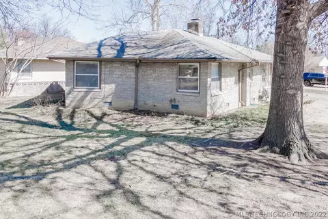 4503 E 38th Pl, Tulsa, OK 74135 photo 8