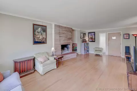 4503 E 38th Pl, Tulsa, OK 74135 photo 12