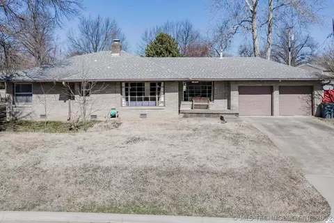 4503 E 38th Pl, Tulsa, OK 74135 photo 5
