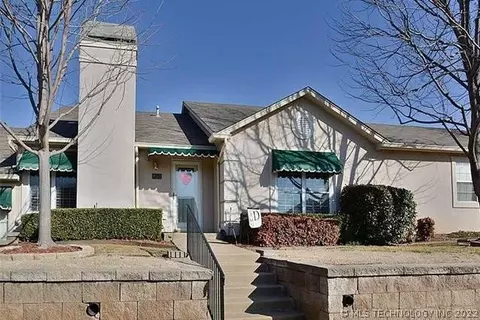 8315 E 84th St, Tulsa, OK 74133 photo 1