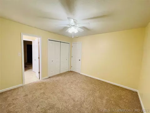 802 S Crestview Dr, Cushing, OK 74023 photo 17