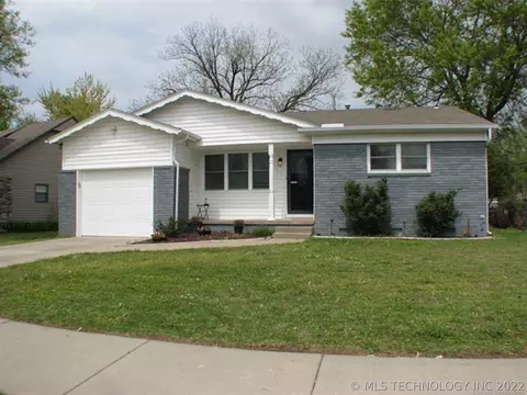 10165 E 22nd Pl, Tulsa, OK 74129 photo 1
