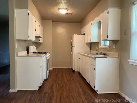210 Umstead, Colbert, OK 74733 photo 6