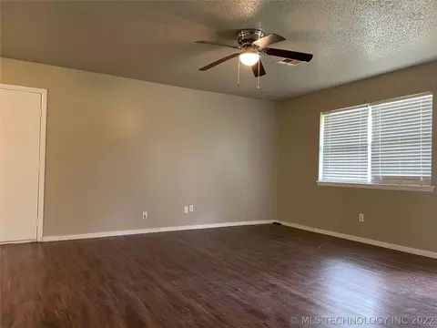 210 Umstead, Colbert, OK 74733 photo 12