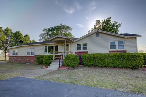 1523 S Chickasaw Ave, Haskell, OK 74436 photo 1
