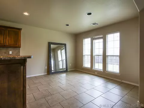 13301 E 43rd St, Tulsa, OK 74134 photo 18