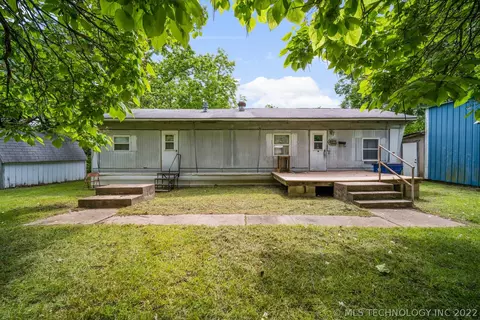 912 S Freeman Ave, Hominy, OK 74035