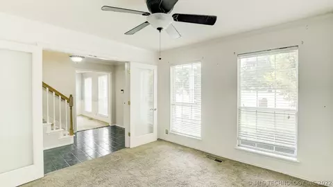 9403 E 99th Pl, Tulsa, OK 74133 photo 5