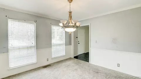 9403 E 99th Pl, Tulsa, OK 74133 photo 9