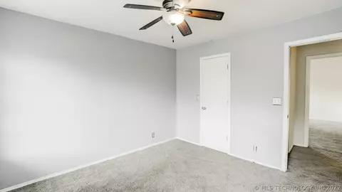 9403 E 99th Pl, Tulsa, OK 74133 photo 27