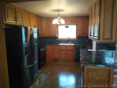 14344 E 12th Pl, Tulsa, OK 74108 photo 31