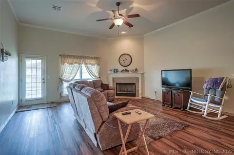 20256 E 32nd Pl S, Broken Arrow, OK 74014 photo 15