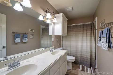 20256 E 32nd Pl S, Broken Arrow, OK 74014 photo 31