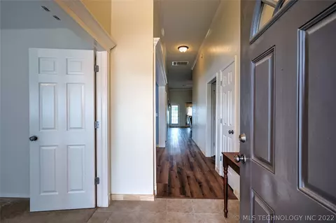 20256 E 32nd Pl S, Broken Arrow, OK 74014 photo 4