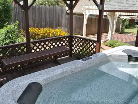 6836 E 54th St, Tulsa, OK 74145 photo 33