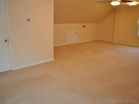 6836 E 54th St, Tulsa, OK 74145 photo 29