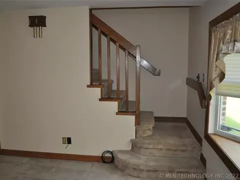 6836 E 54th St, Tulsa, OK 74145 photo 23