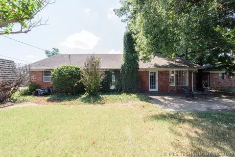 9025 E 26th Ct S, Tulsa, OK 74129 photo 28