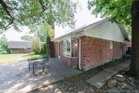 9025 E 26th Ct S, Tulsa, OK 74129 photo 29
