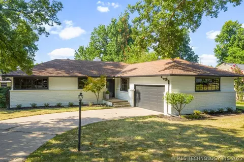 4140 E 46th St, Tulsa, OK 74135 photo 3