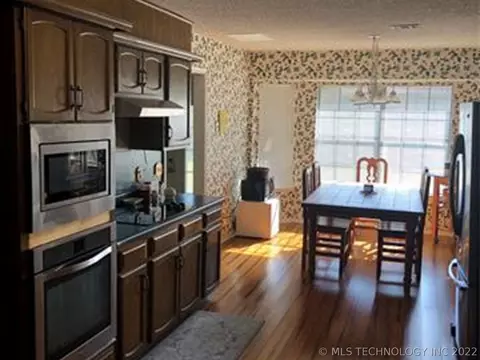 8630 E 77th Pl, Tulsa, OK 74133 photo 6