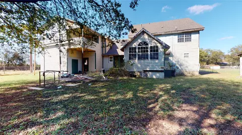 100 E Bird, Davis, OK 73030 photo 26