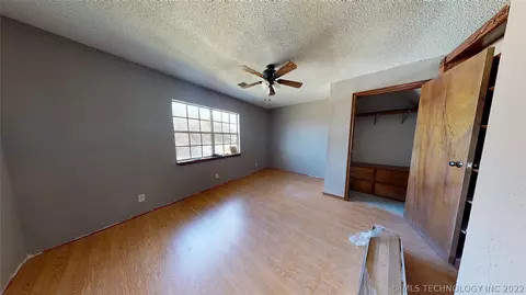 100 E Bird, Davis, OK 73030 photo 18
