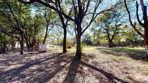 100 E Bird, Davis, OK 73030 photo 27