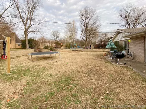1565 E 59th St, Tulsa, OK 74105 photo 24