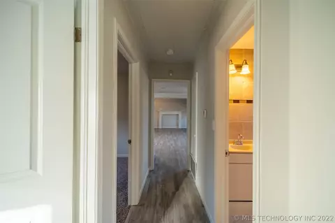 6710 E Jasper St, Tulsa, OK 74115 photo 25