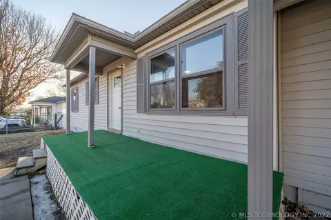 6710 E Jasper St, Tulsa, OK 74115 photo 5