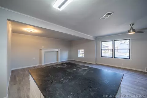 6710 E Jasper St, Tulsa, OK 74115 photo 16