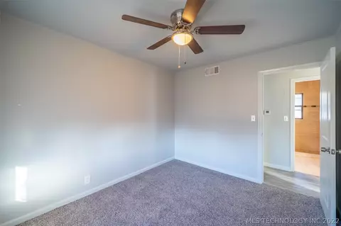 6710 E Jasper St, Tulsa, OK 74115 photo 26