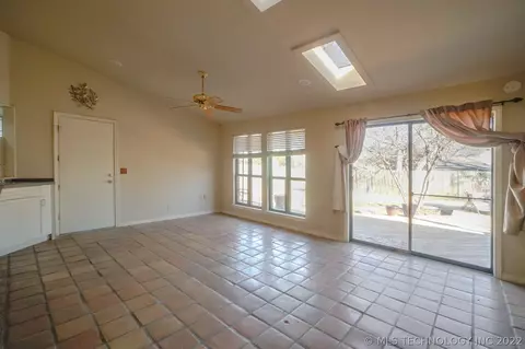 6849 E 56th St, Tulsa, OK 74145 photo 14