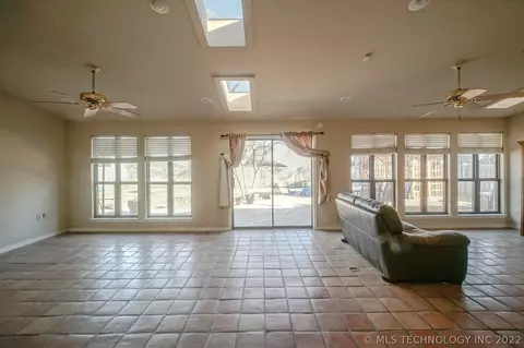 6849 E 56th St, Tulsa, OK 74145 photo 17