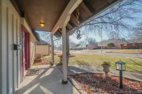 6849 E 56th St, Tulsa, OK 74145 photo 42