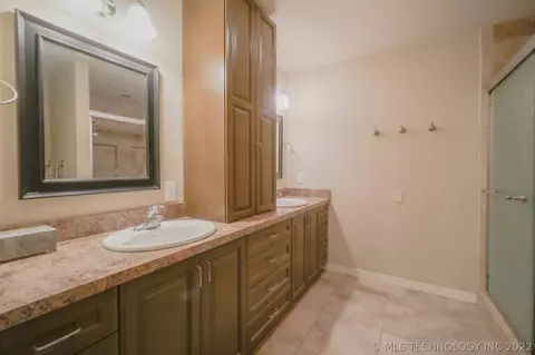 6849 E 56th St, Tulsa, OK 74145 photo 21