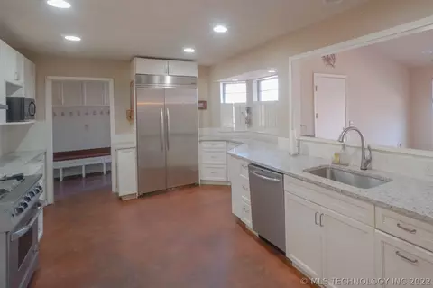 6849 E 56th St, Tulsa, OK 74145 photo 10