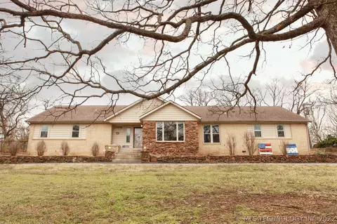 4336 E 72nd St, Tulsa, OK 74136 photo 4