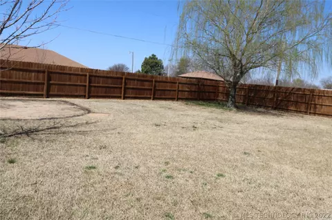 1075 Oxford Rd, Davis, OK 73030 photo 35