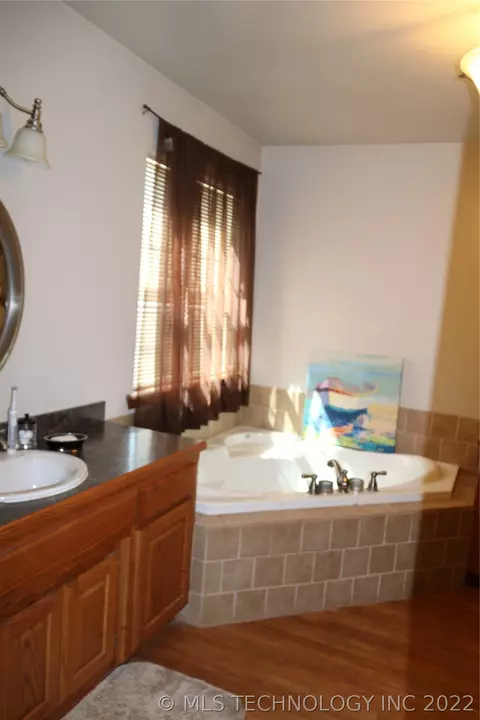 1075 Oxford Rd, Davis, OK 73030 photo 23