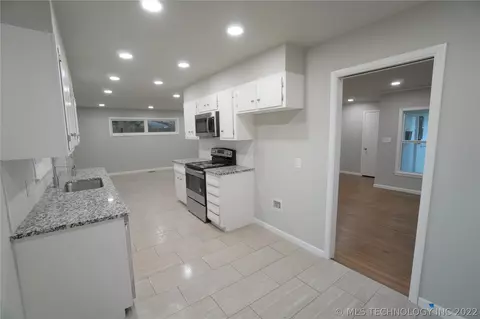 5351 E 30th Pl, Tulsa, OK 74114 photo 18
