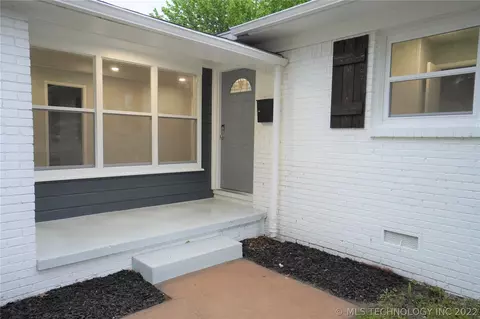 5351 E 30th Pl, Tulsa, OK 74114 photo 4