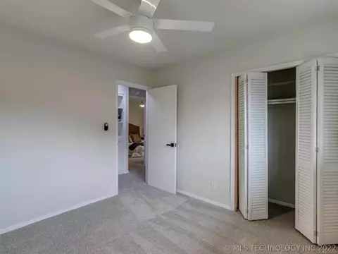 6816 E 56th St, Tulsa, OK 74145 photo 16
