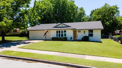 6816 E 56th St, Tulsa, OK 74145 photo 25