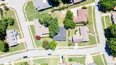 6816 E 56th St, Tulsa, OK 74145 photo 38