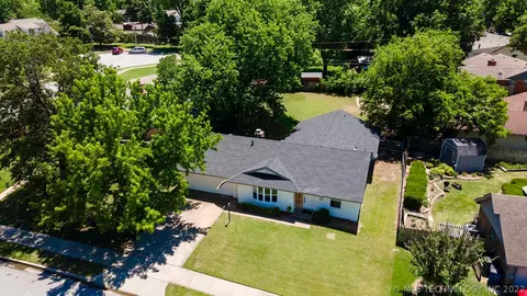 6816 E 56th St, Tulsa, OK 74145 photo 28