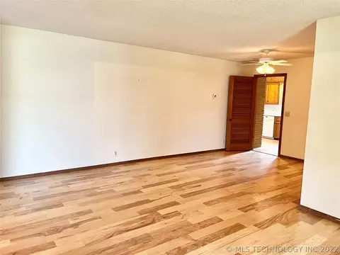 12120 E 36 St, Tulsa, OK 74146 photo 6
