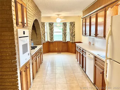 12120 E 36 St, Tulsa, OK 74146 photo 9
